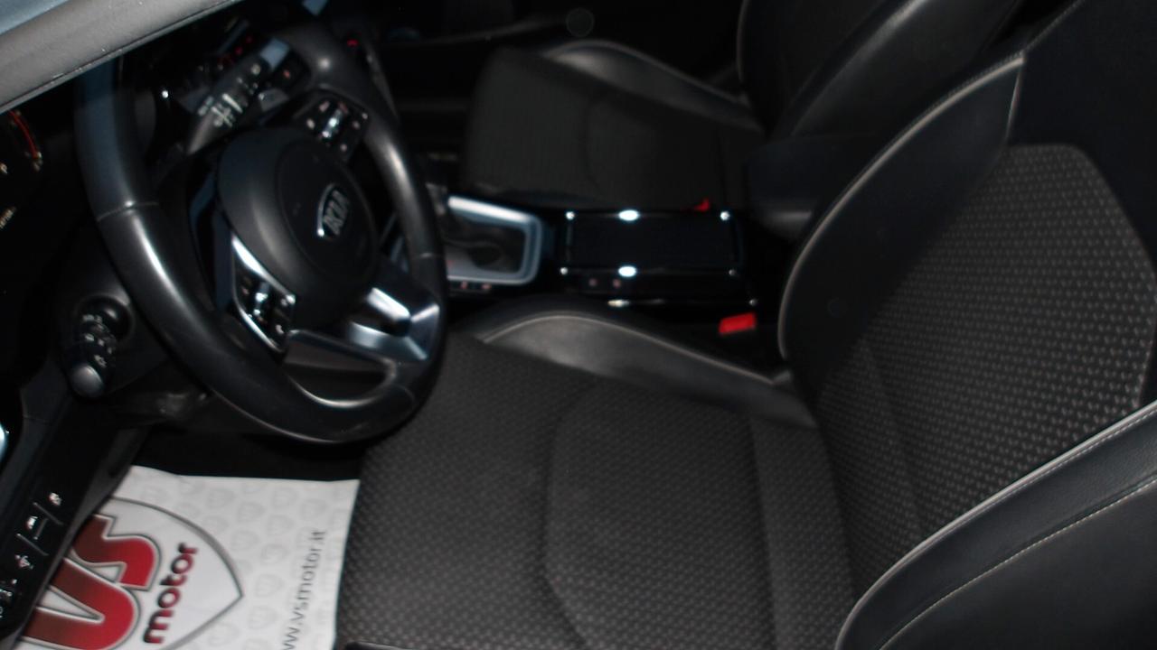 KIA XCEED 1.6 HYBRID-AUTO-RETROC-PREZZO PROMO!