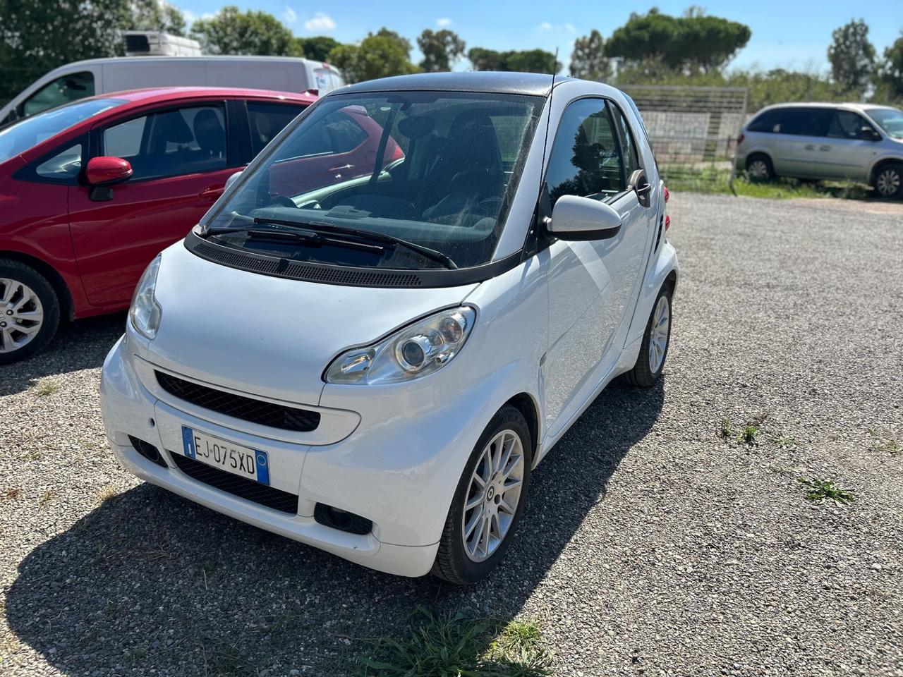 Smart ForTwo 1000 52 kW coupé passion