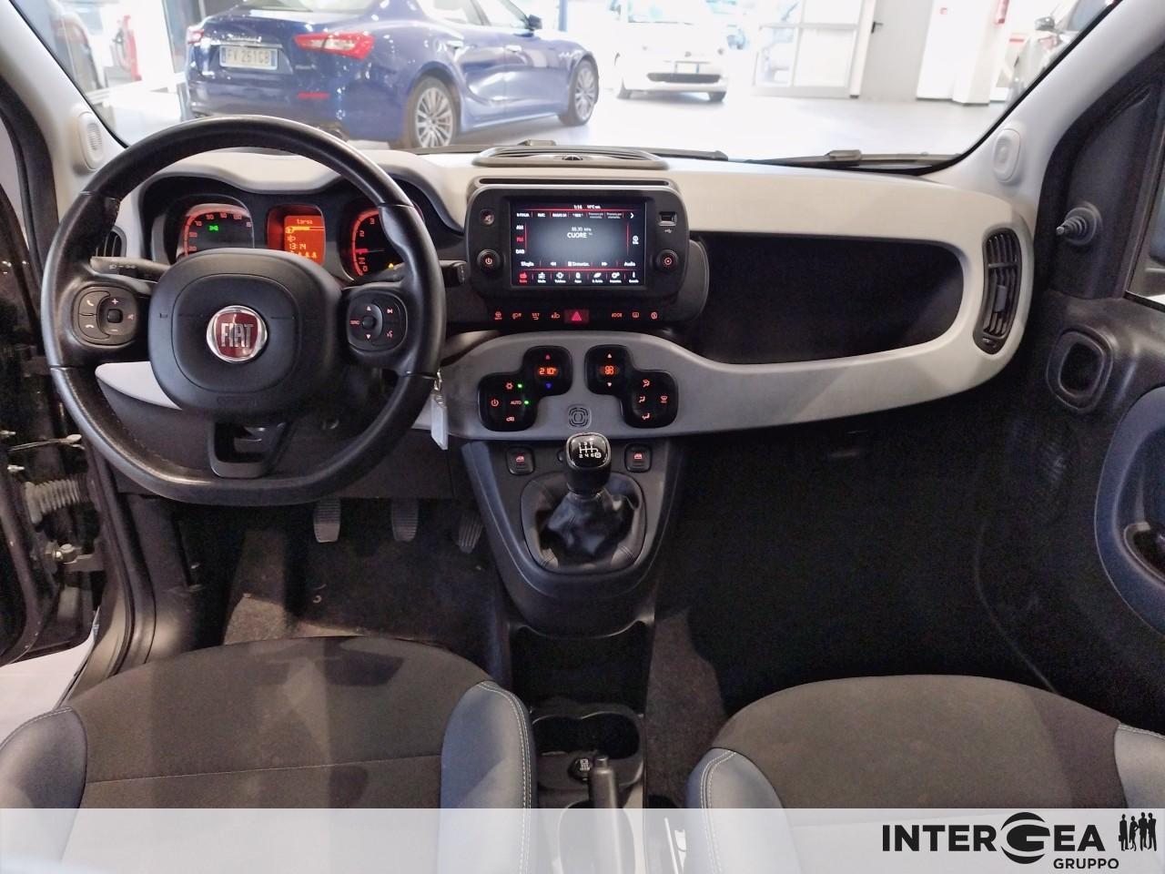 FIAT Panda 1.0 firefly hybrid City Cross s&s 70cv 5p.ti