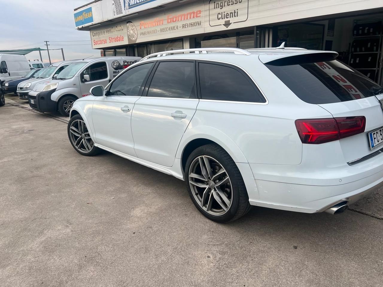 Audi A6 allroad 3.0 TDI 272 CV S tronic Business