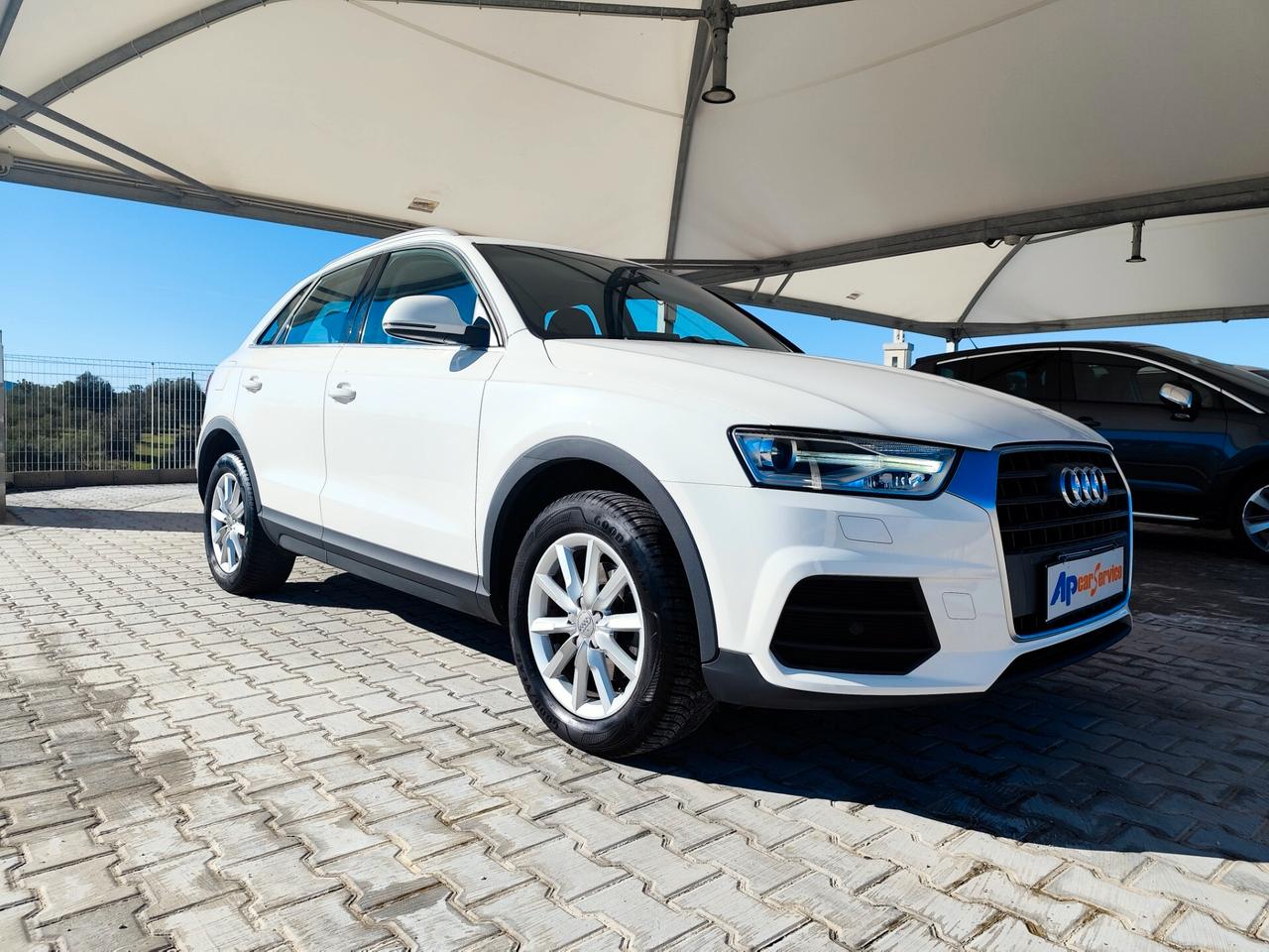Audi Q3 2.0 TDI 120 CV Sport