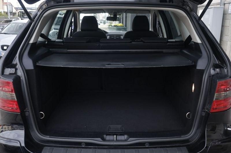Mercedes-Benz Classe B Mercedes-Benz Classe B 180 NGT BlueEFFICIENCY Chrome Unicoproprietario