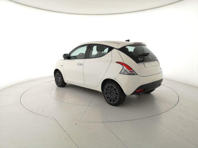 LANCIA Ypsilon 1.0 FireFly 5 porte S&S Hybrid Gold