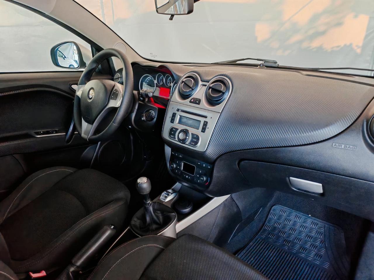 Alfa Romeo MiTo 1.3 JTDm-2 95 CV S&S Distinctive