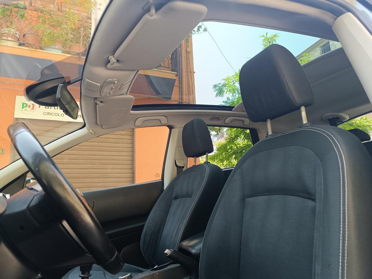 Nissan Qashqai 2.0 dCi DPF Tekna 4x4