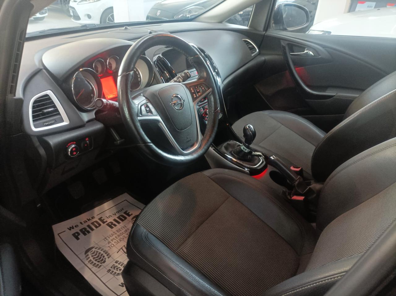 Opel Astra 1.6 CDTI 136CV EcoFLEX S&S Sport Tourer Cosmo2015