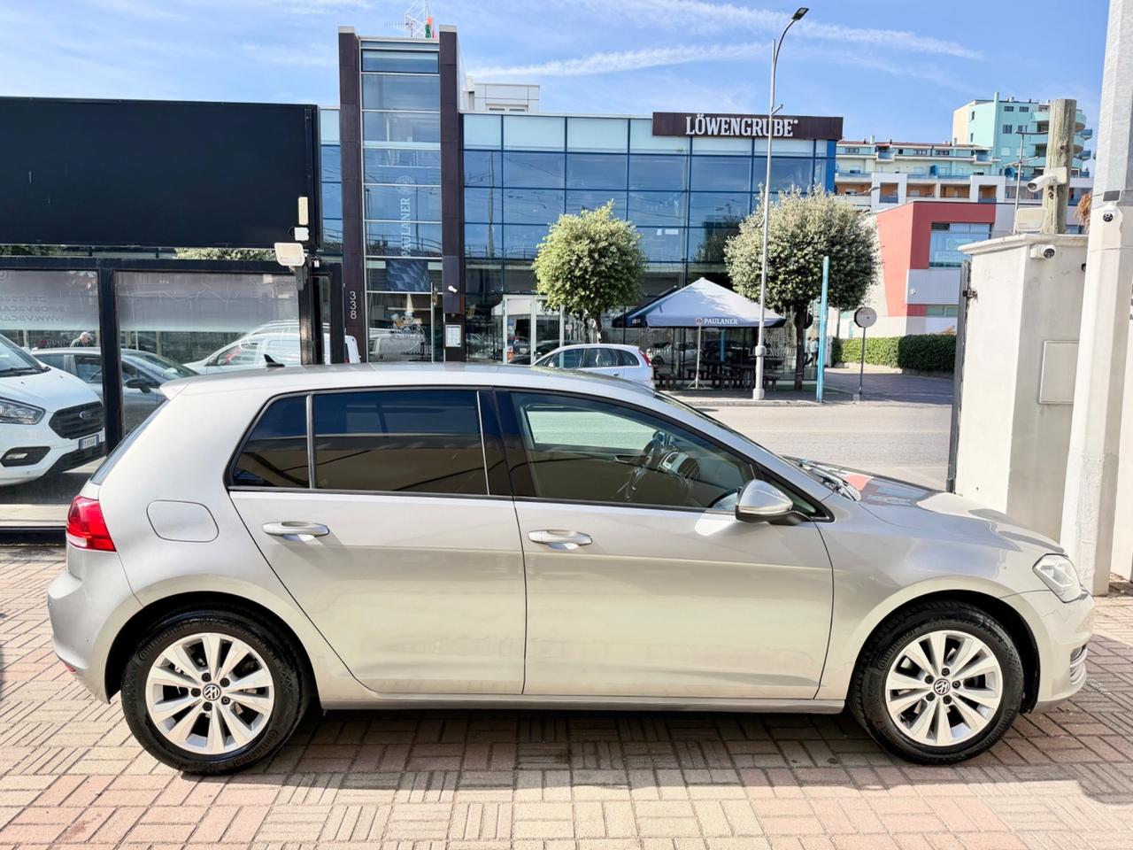 Volkswagen Golf 1.6 TDI BlueMotion - GARANZIA