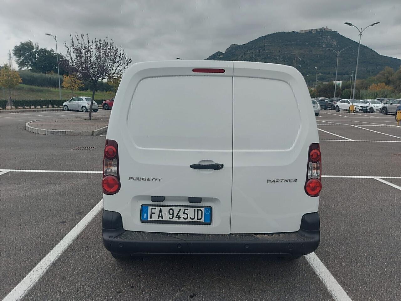 Peugeot Partner 1.6HDI 90cv autocarro