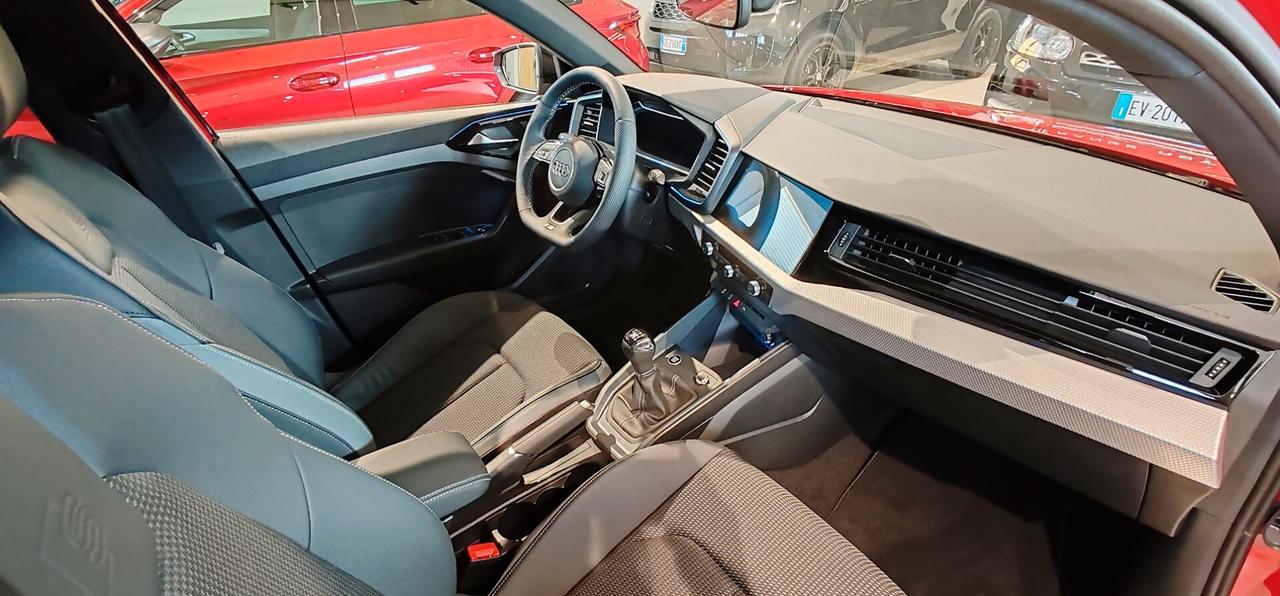 Audi A1 allstreet 30 TFSI Identity Contrast S- Line