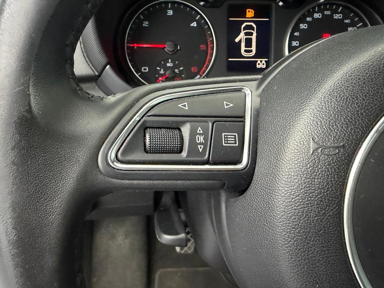 Audi A1 1.6 TDI S line edition plus
