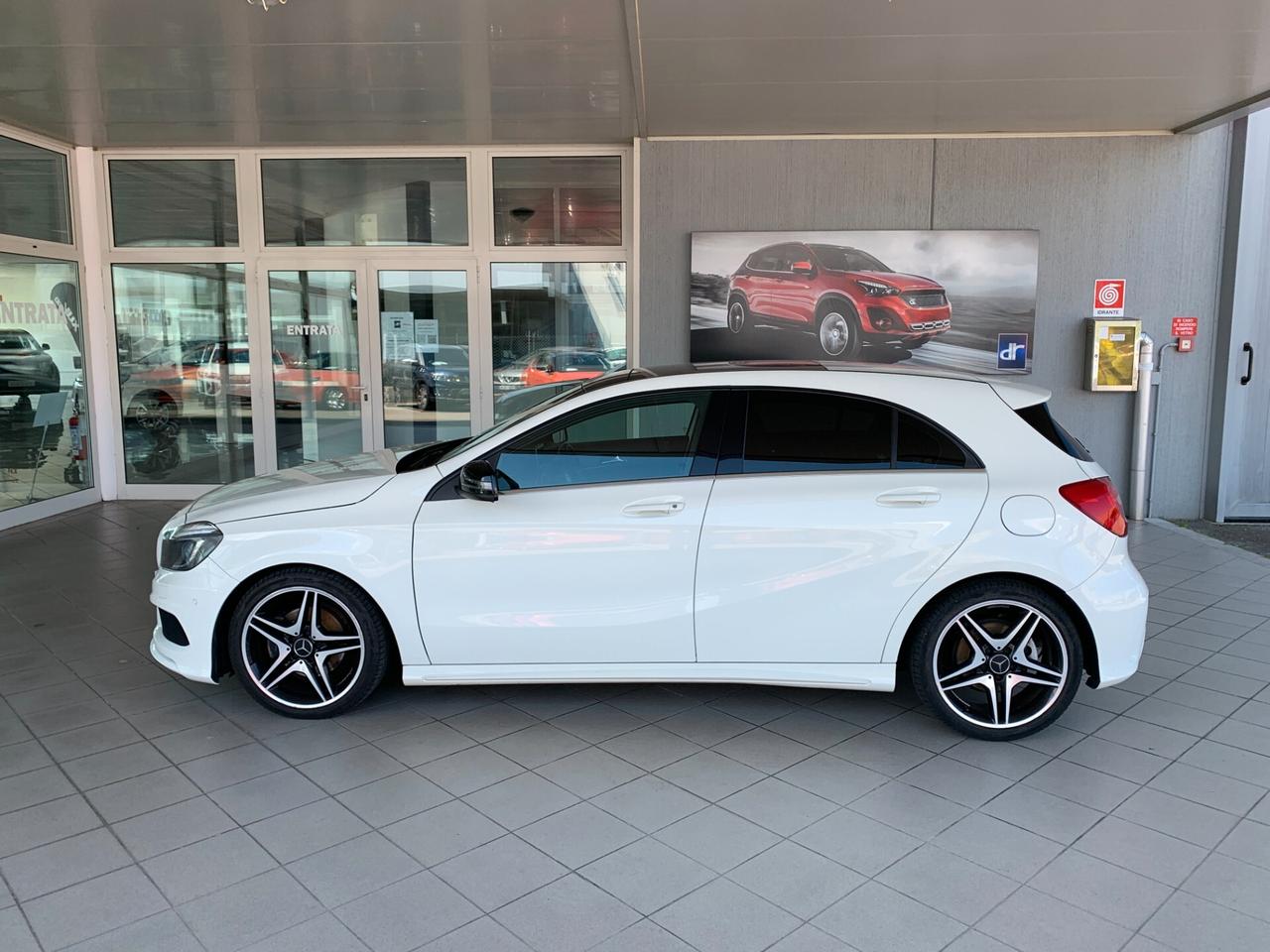 Mercedes-benz A 200 Premium