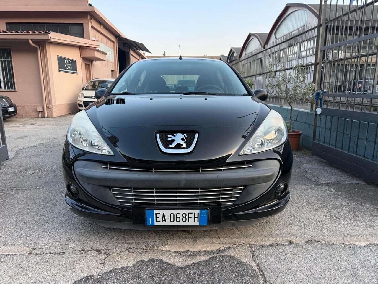Peugeot 206 Plus 1.1 5p. Trendy pochi km