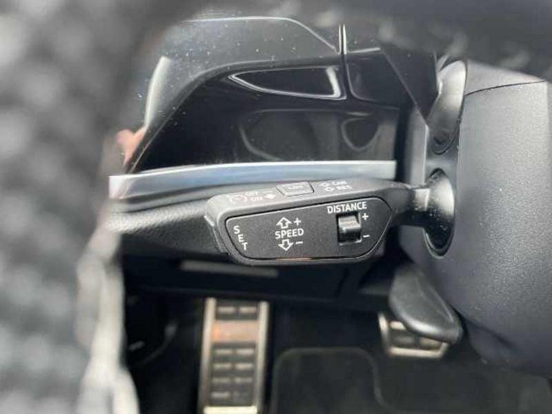 Audi Q3 II 2018 35 2.0 tdi S line edition s-tronic