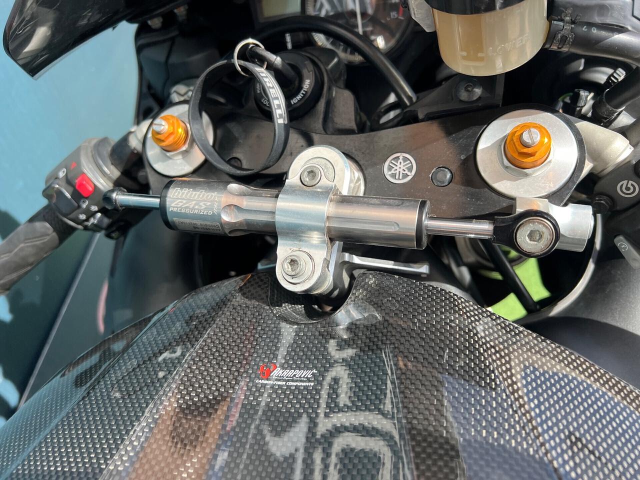 Yamaha YZF R1 OHLINS GARANZIA FINANZIAMENTO