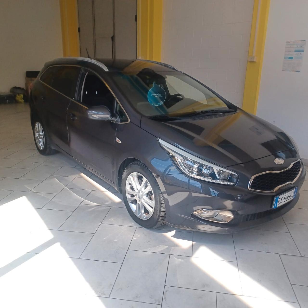 135288KM KIA CEED 1.6 TDI SW OTTIME CONDIZIONI EURO5