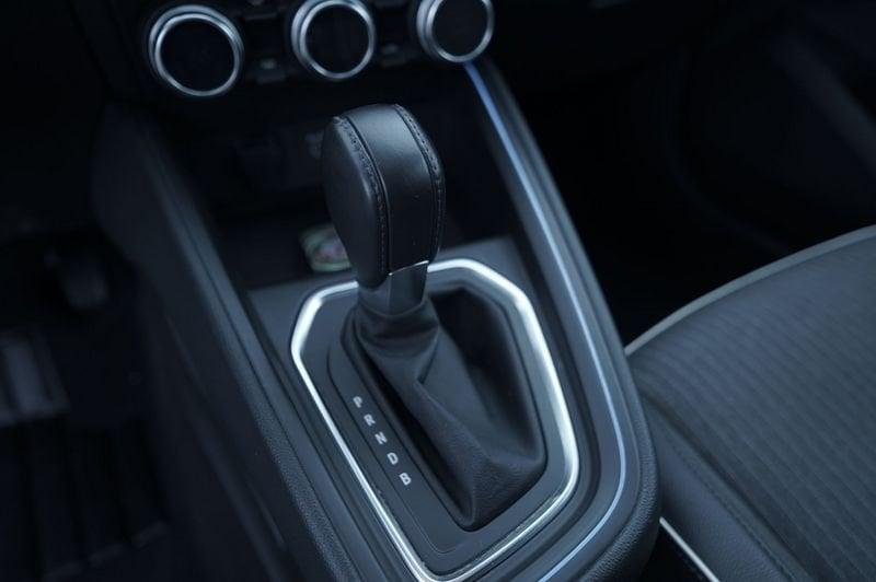 Renault Clio 1.6 E-Tech hybrid Intens 140cv auto my21