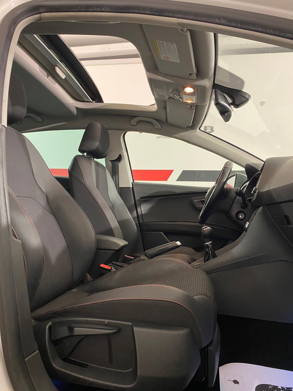Seat Leon 2.0 TDI 150 CV FR* TETTO APRIBILE*