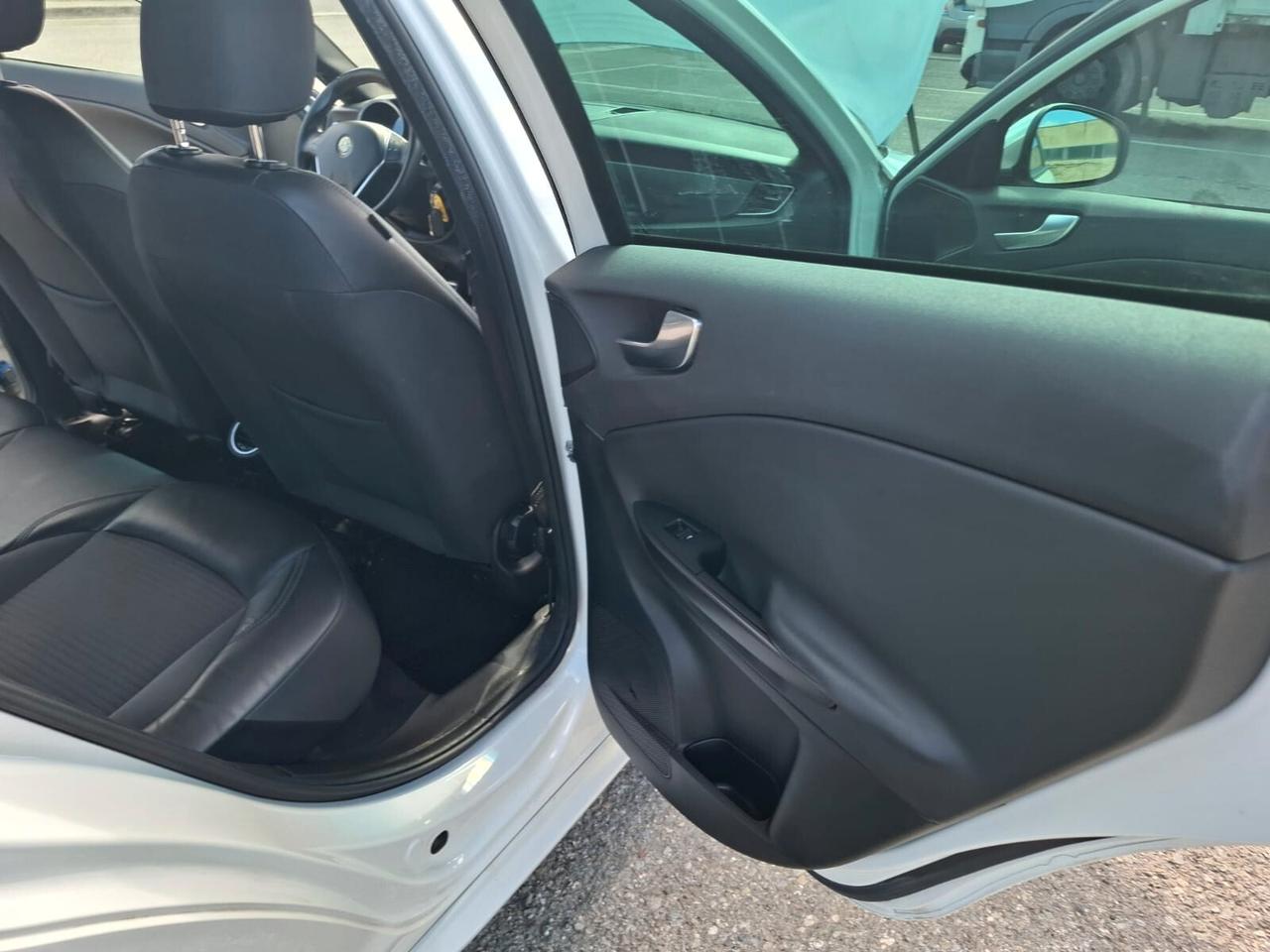 Alfa Romeo Giulietta 2.0 JTDm AUTOMATICA