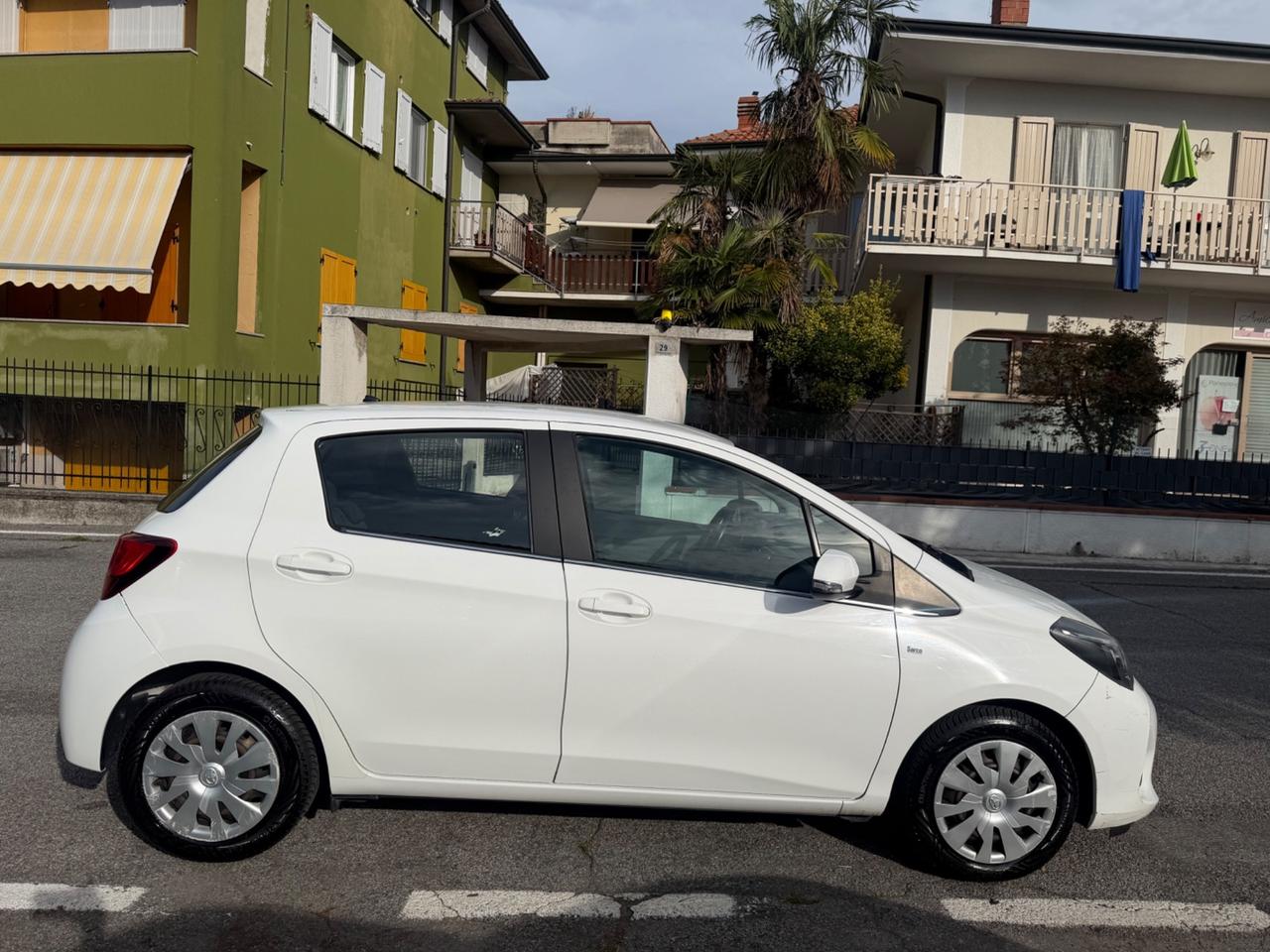 Toyota Yaris 1.4 D-4D 5 porte Active