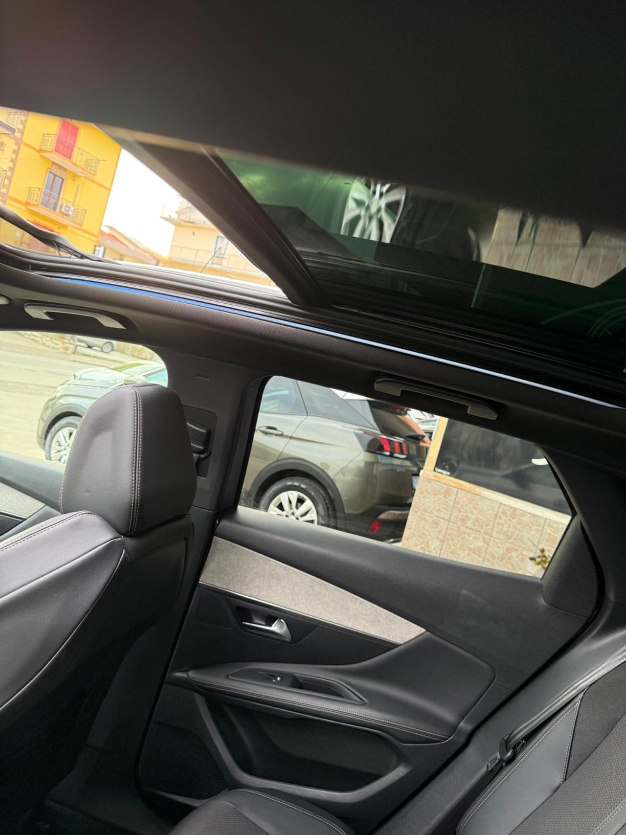 Peugeot 3008 1.5 diesel EAT8 GT tetto apribile 2022