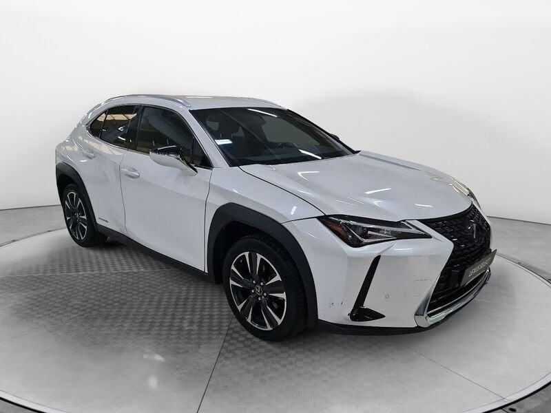 Lexus UX Hybrid 4WD Premium