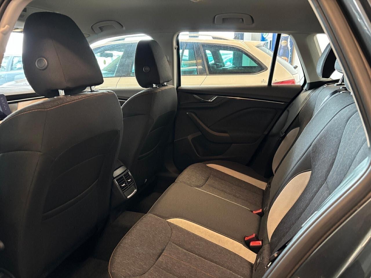 Skoda Kamiq 1.6 TDI Cambio Automatico