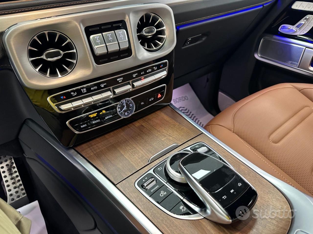 MERCEDES - BENZ G 400 D S.W. AMG Line 330 CV