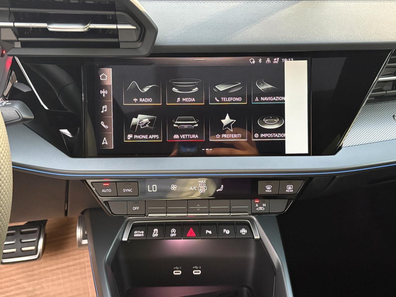 NEW AUDI A3 SPORTBACK TDI 150CV S TRONIC S-LINE TETTO PANORAMICO APRIBILE