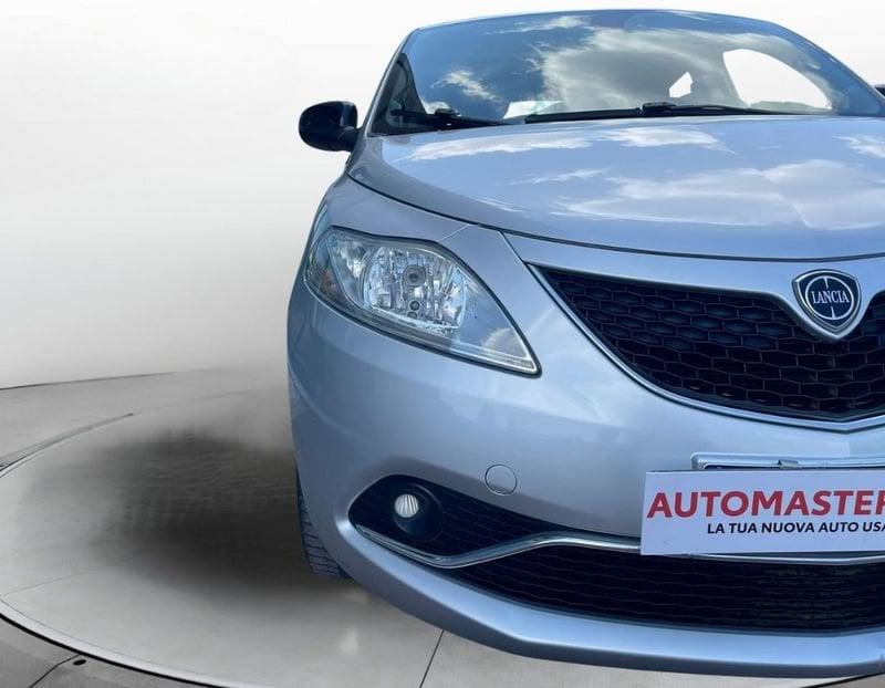 Lancia Ypsilon 1.2 69 CV 5 porte Gold
