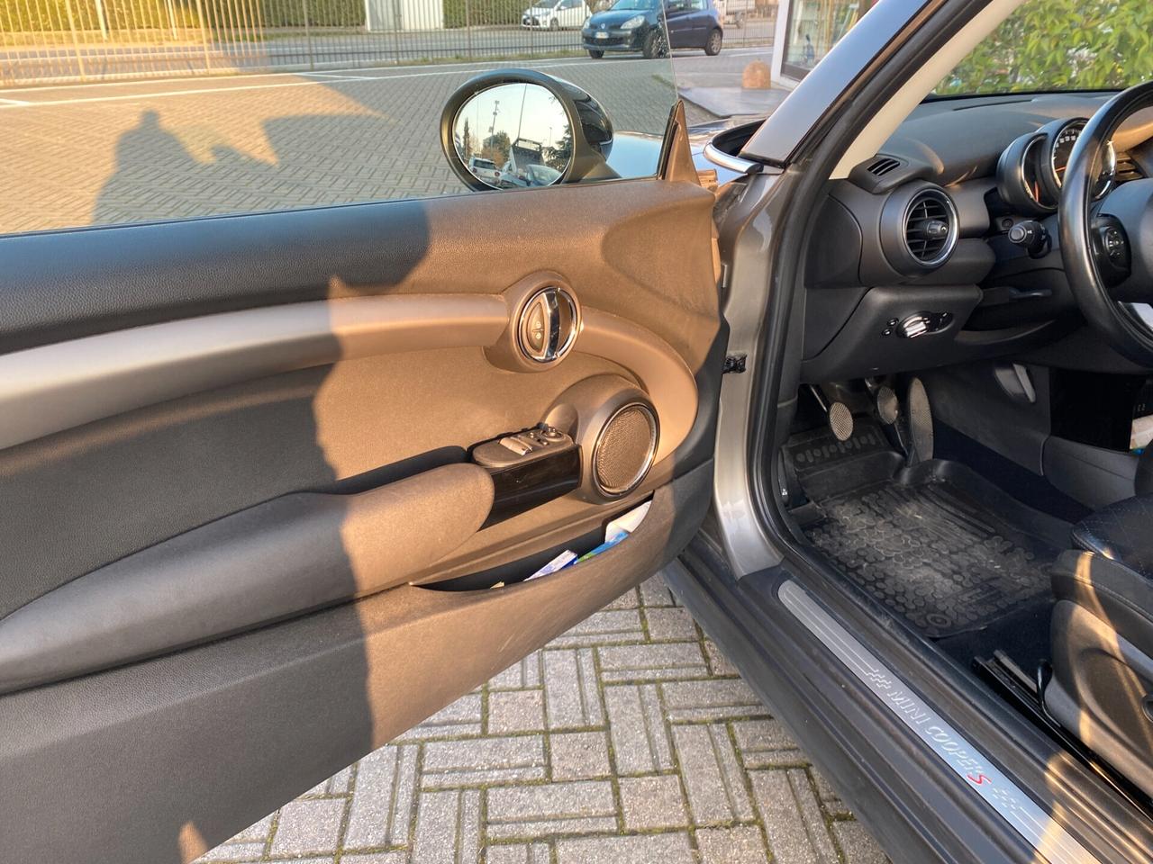 Mini Cooper SD 2.0 170 CV Hype