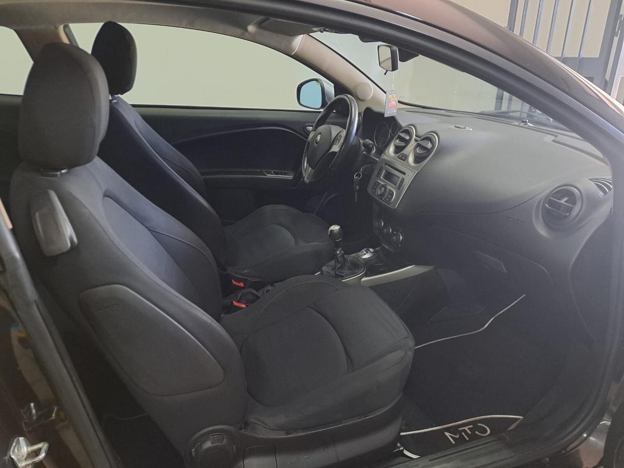 Alfa Romeo mito 1.3 jtdm uniconprop 2013