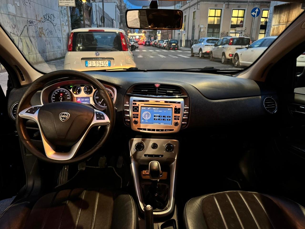 Lancia Delta 1.6 MJT DPF Platino