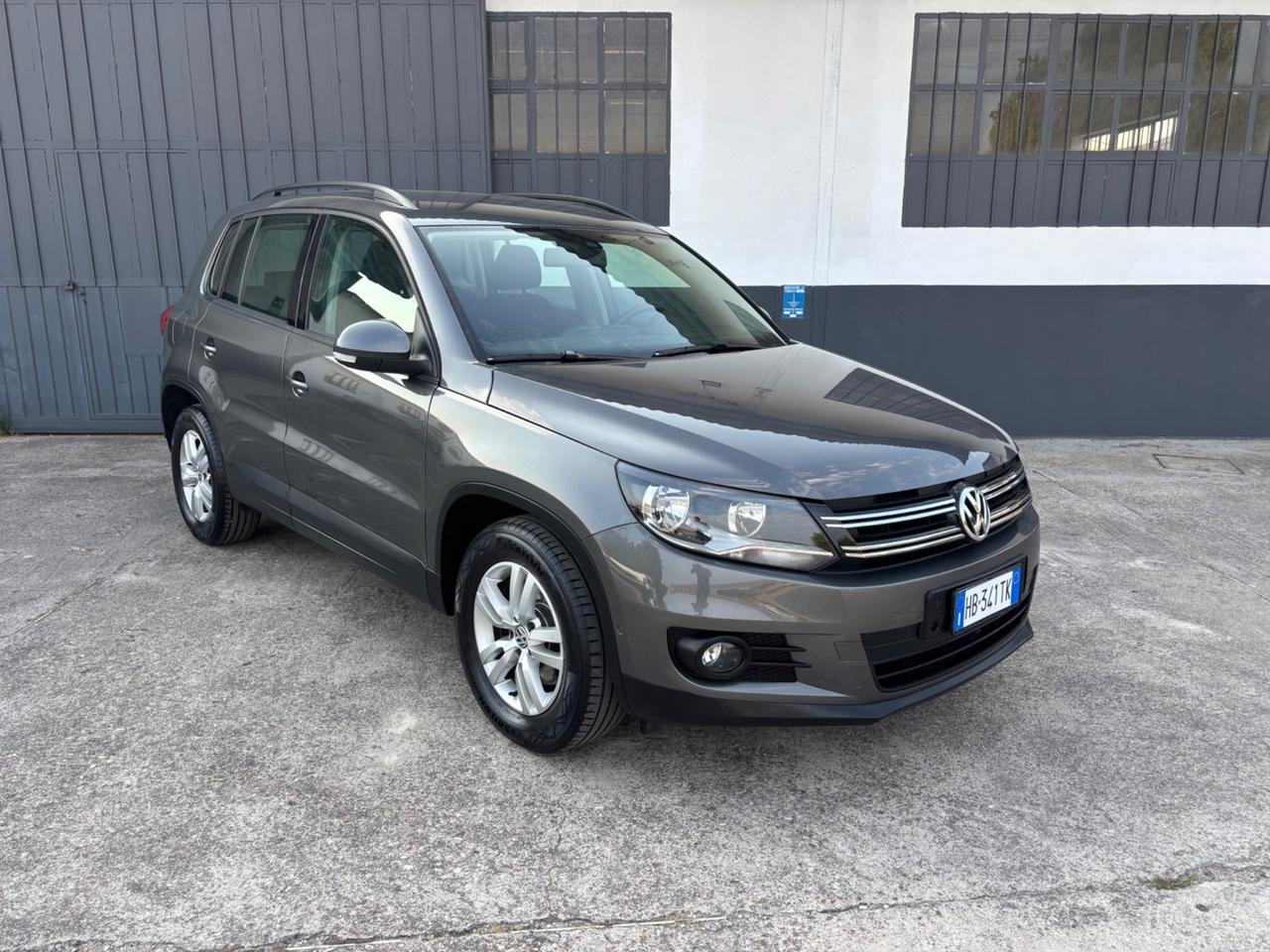 Volkswagen Tiguan 2.0 TDI. Garanzia 12 mesi