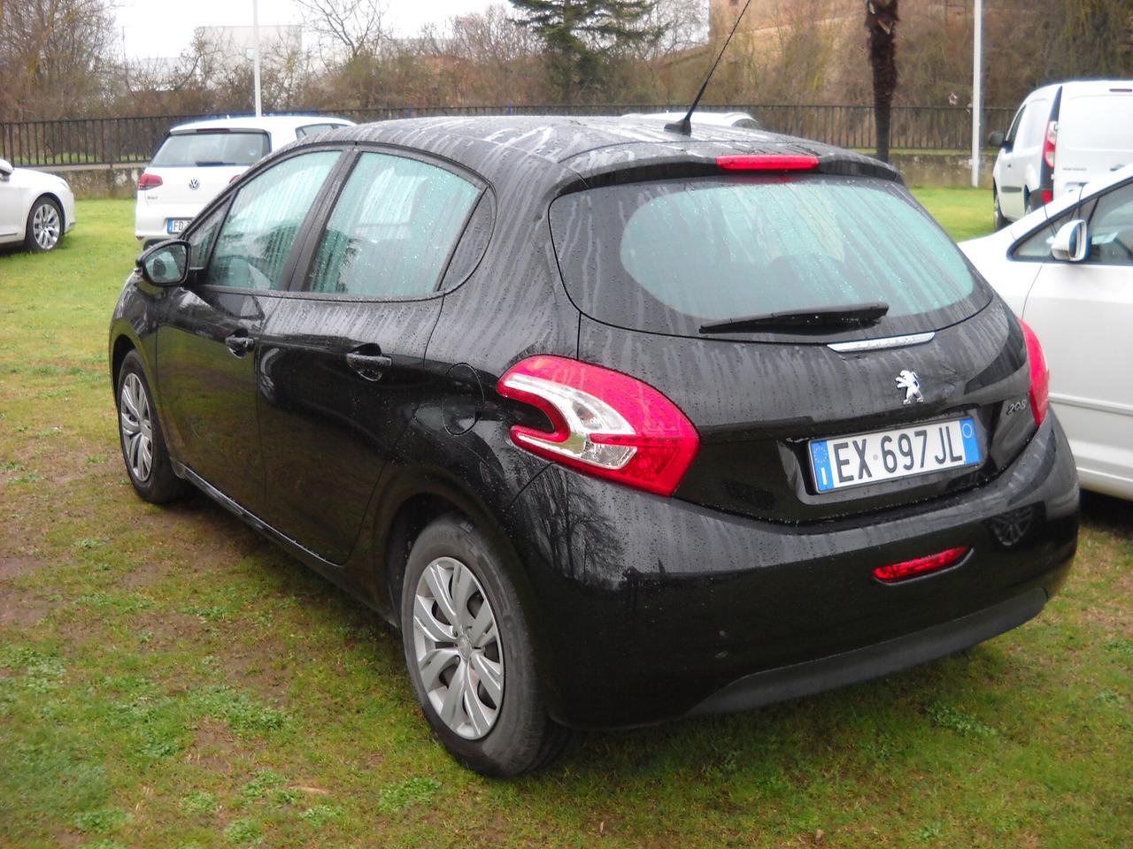 Peugeot 208 1.4 HDi 68 CV 5 porte Active