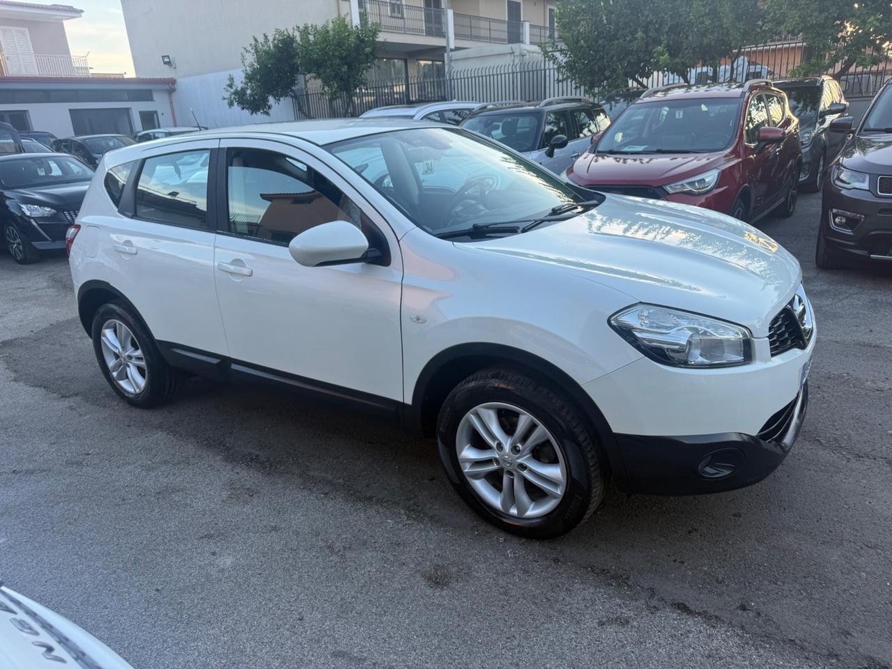 Nissan Qashqai 1.5 dCi DPF Tekna Gancio Traino