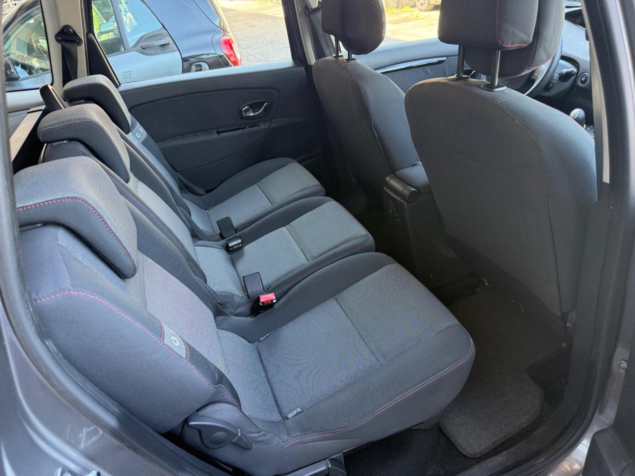 Renault Scenic 1.5 dCi 110CV EDC Bose 7 Posti