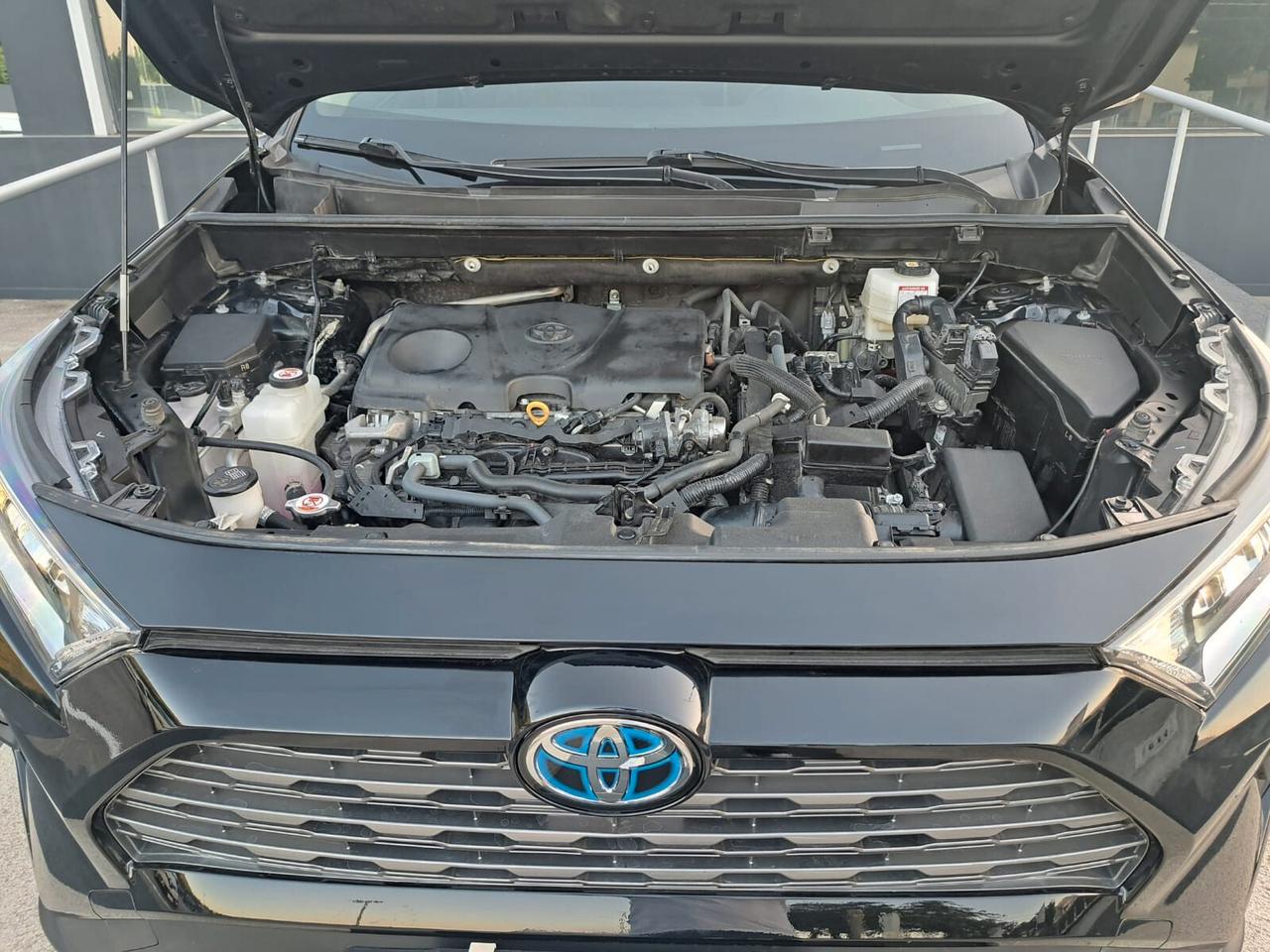 TOYOTA RAV 4 CVT 2.5 HV HYBRID 2WD BUSINESS