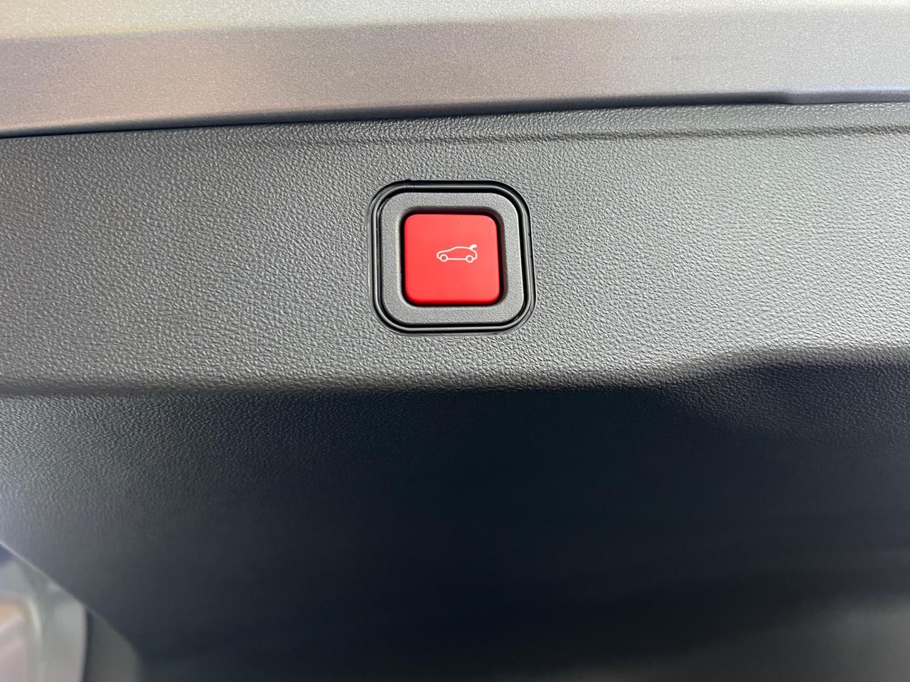 Jeep Avenger 1.2 Turbo 145 CV MHEV 4xe Upland