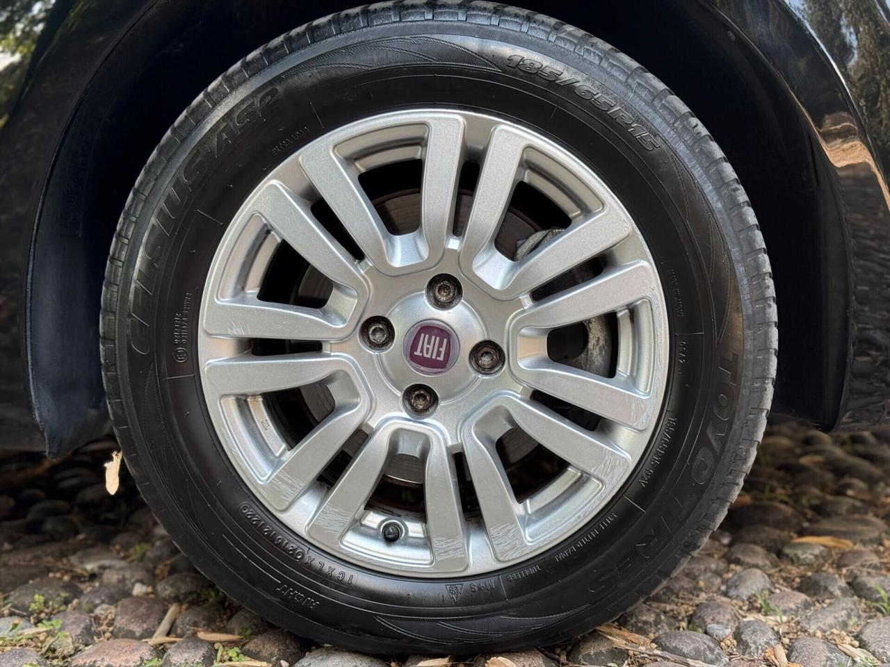 FIAT Punto 1.3 MJT 95CV Lounge – 2013