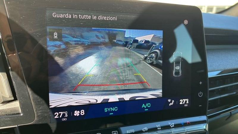 Renault Austral NUOVO evolution MY24 full hybrid E-Tech 200