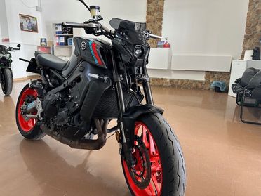 YAMAHA MT 09 CYAN "ABS" KM 18300