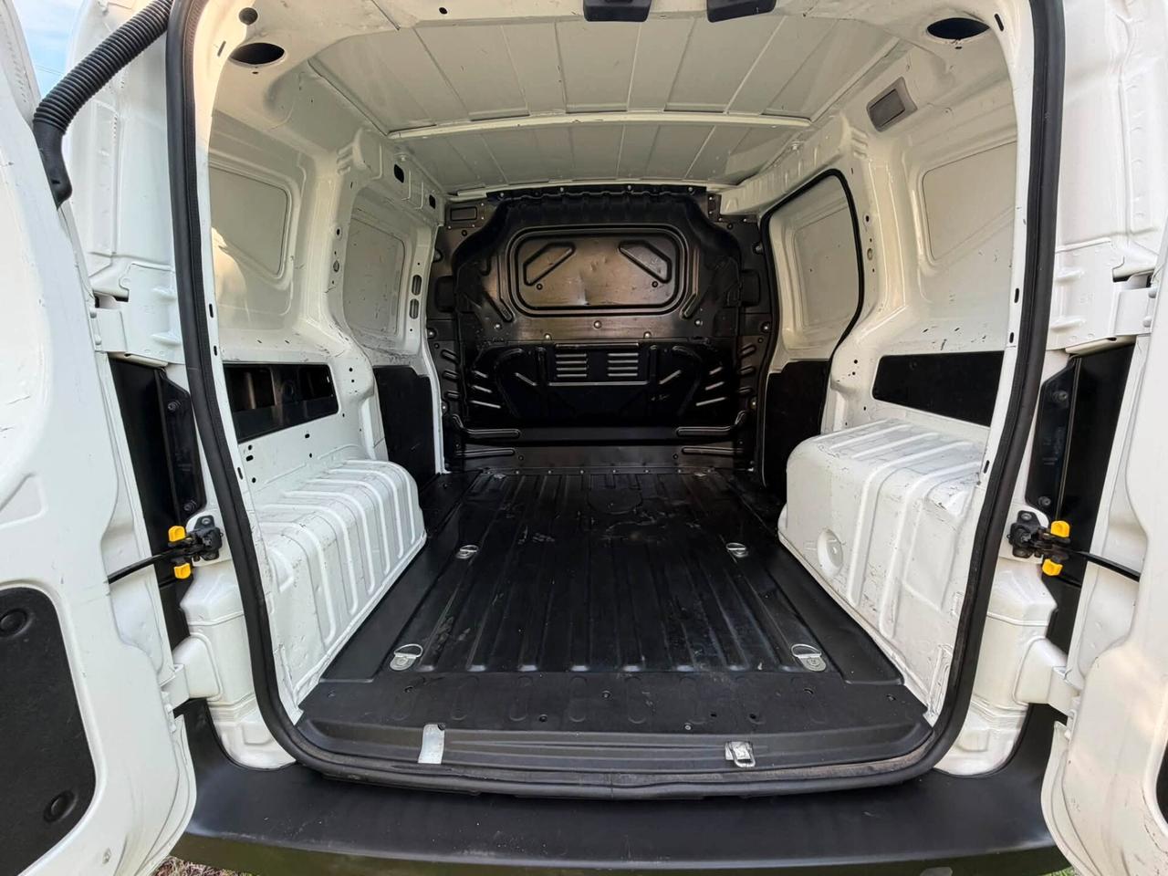 Fiat Fiorino 1.3 MJT 95CV Cargo SX
