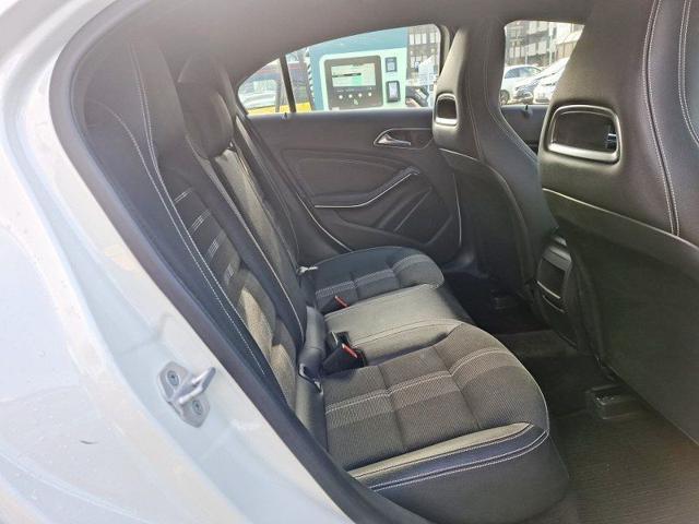 MERCEDES-BENZ A 180 Sport