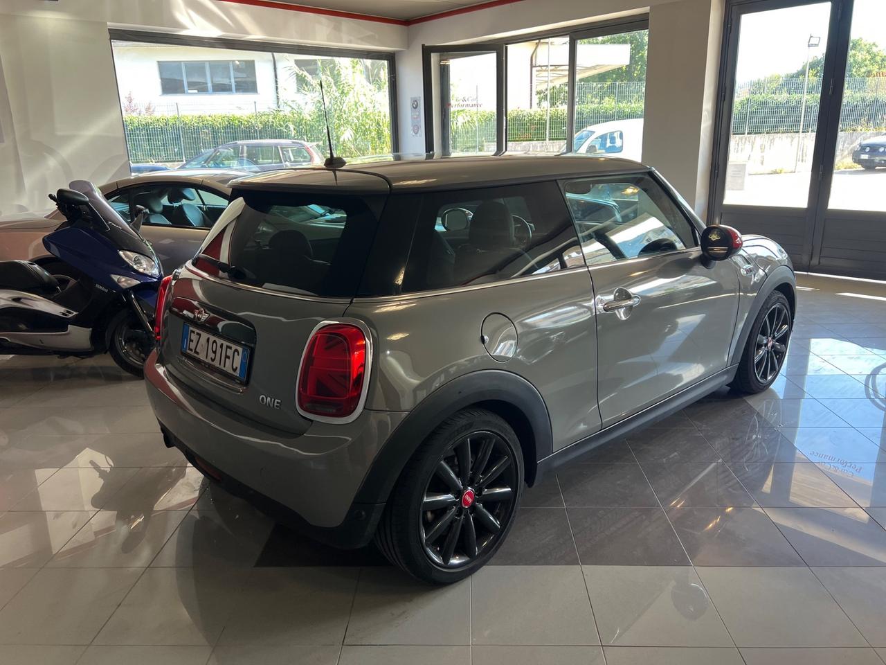 Mini 1.2 One 75cv pelle xeno parck ass.