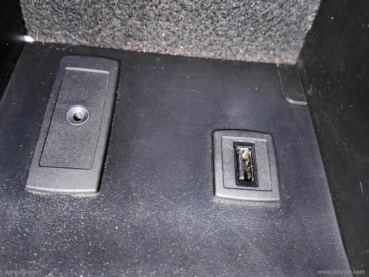 MERCEDES-BENZ B 180 CDI Premium