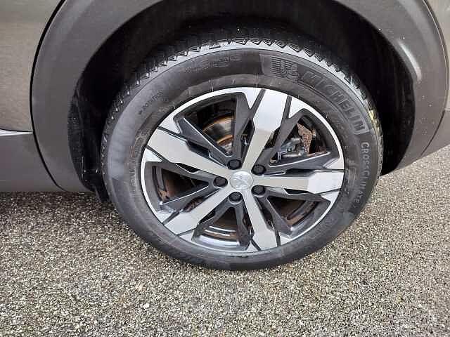 Peugeot 3008 BlueHDi 130 S&S EAT8 Allure