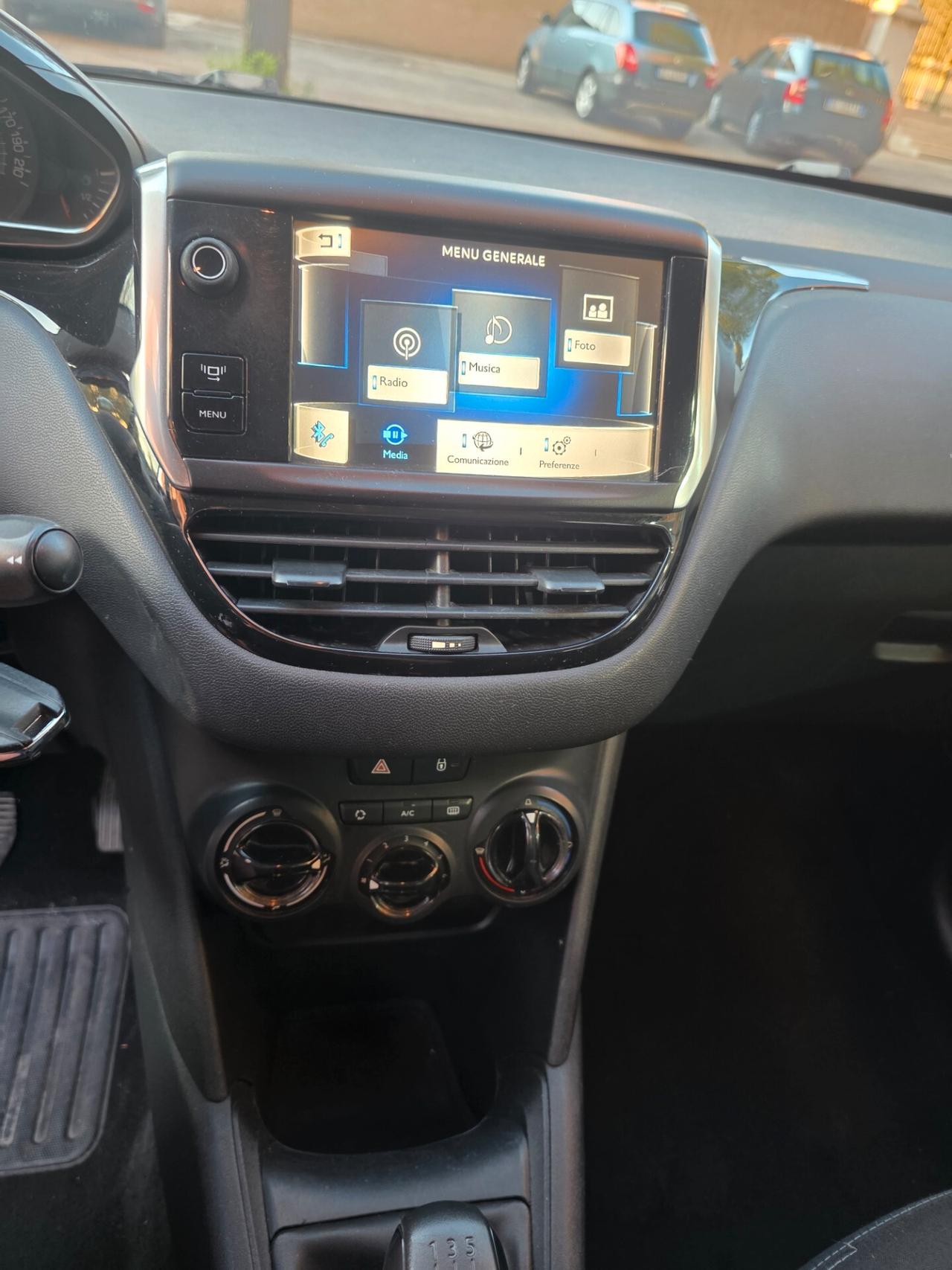 Peugeot 208 1.4 HDi 68 CV 5 porte Active