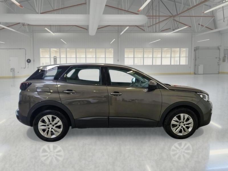PEUGEOT 3008 BLUEHDI 130 EAT8 SES BUSINESS 5 PORTE SUV