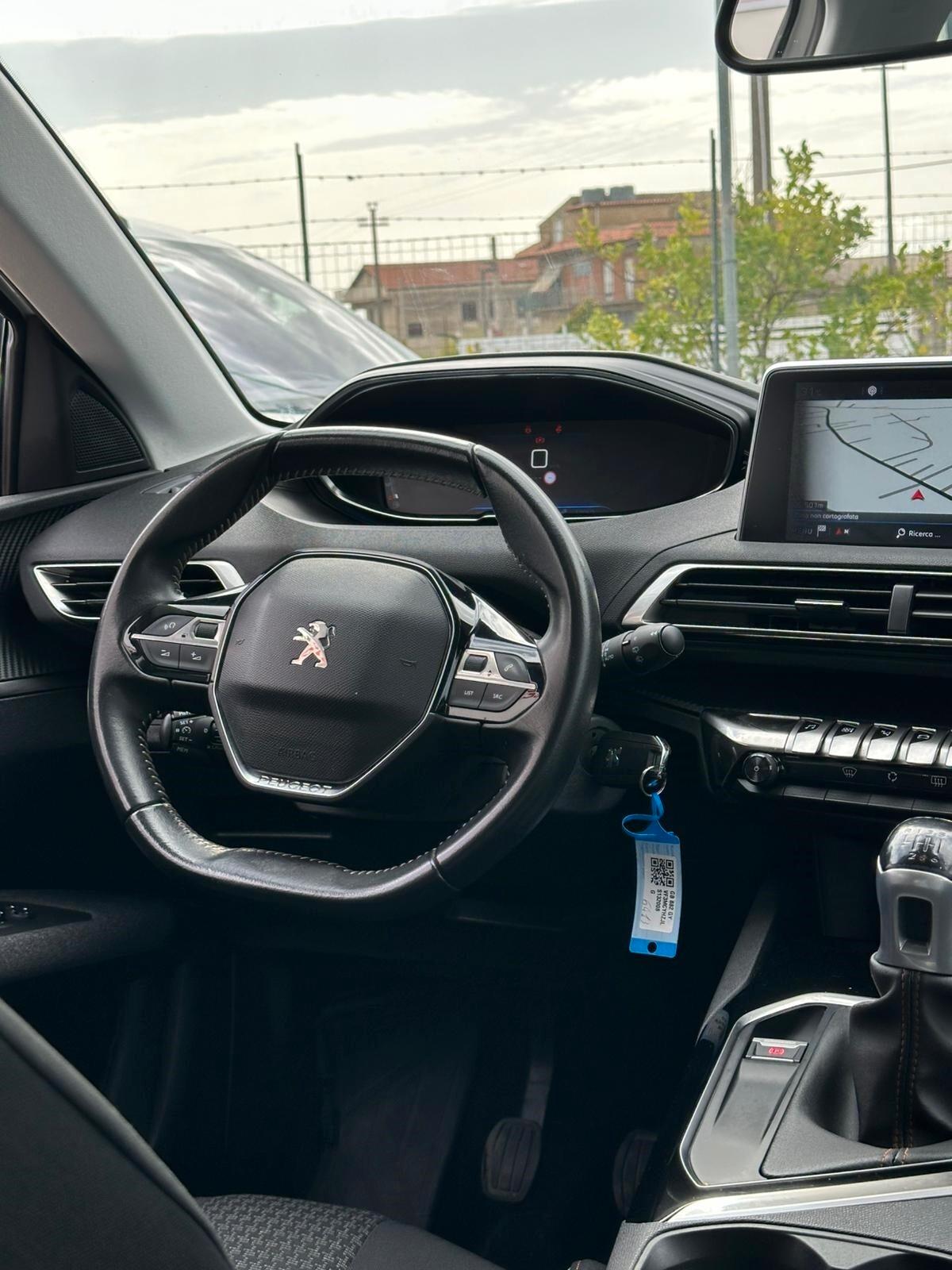 Peugeot 3008 BlueHDi 130 S&S Business