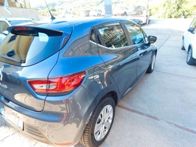 Renault Clio dCi 8V 75 CV Start&Stop 5 porte Energy Intens